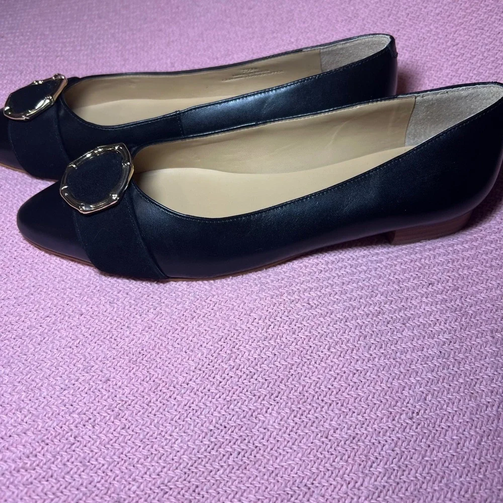 Talbots Black Leather Pointed Toe‎ Flats Gold Bamboo Buckle Suede Detail 7.5M